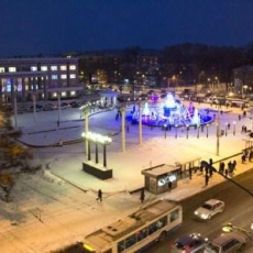 2012, ноябрь - открыт реконструированный зимний световой фонтан на Театральной площади. Фото - Ю. Лобачев